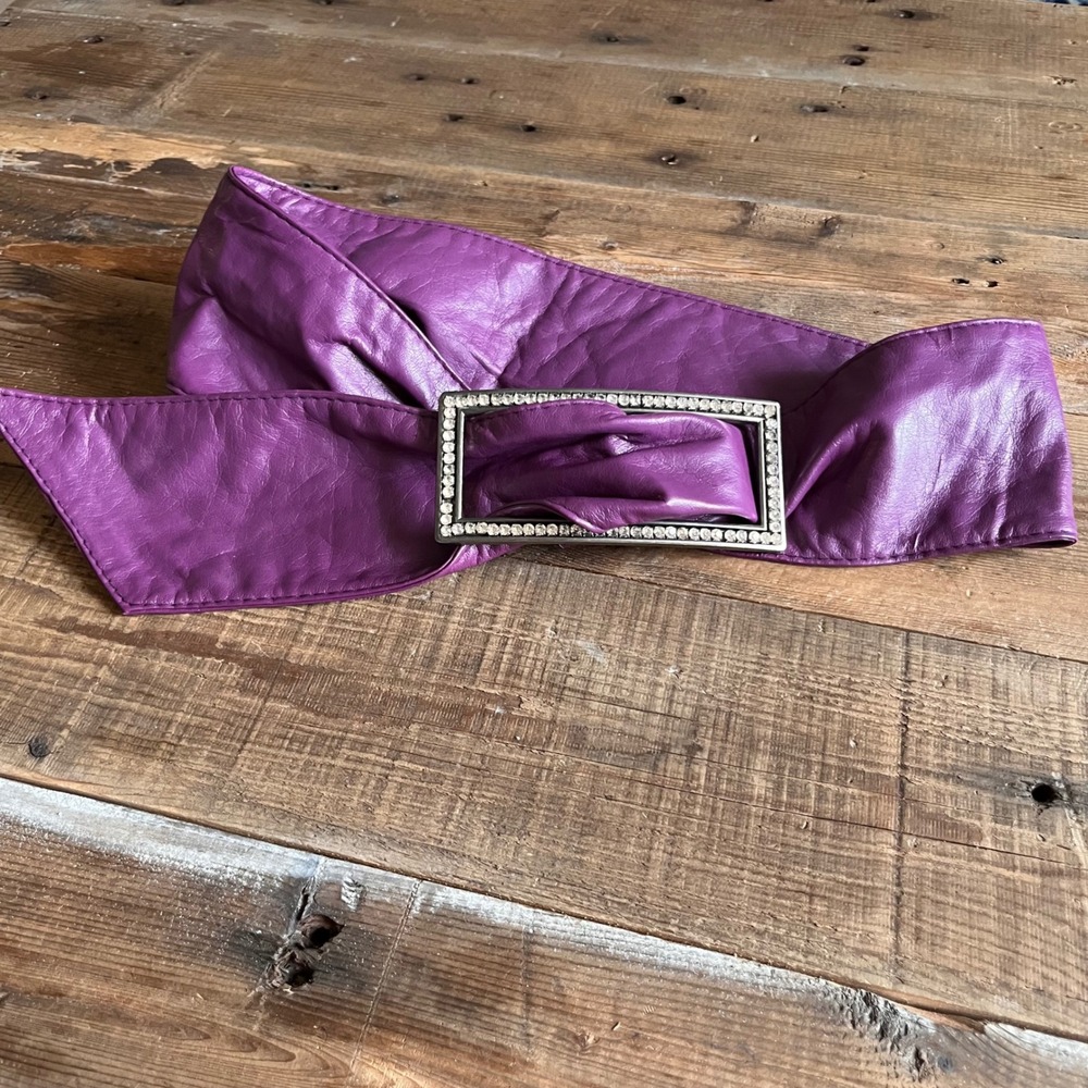 Vintage Purple Leather Wide Waist Belt Rhinestone Buckle One Size T-0015